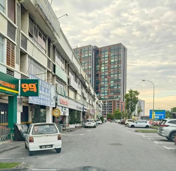 Kedai / Pejabat untuk Dijual di Taman Mount Austin (Tebrau) - Carson . - Exterior - PropertyGuru.com.my