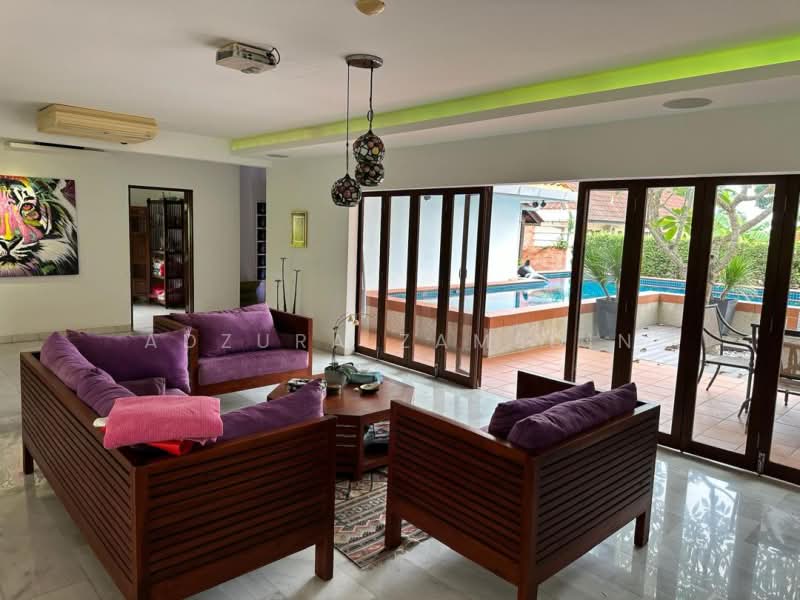 Rumah Banglo untuk Dijual di Tanjung Gemok (Port Dickson) - Adzura Zamedin - Living Room - PropertyGuru.com.my