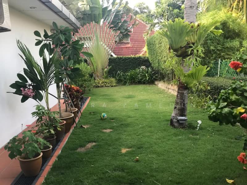 Rumah Banglo untuk Dijual di Tanjung Gemok (Port Dickson) - Adzura Zamedin - Garden - PropertyGuru.com.my