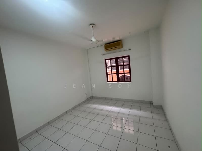 Semi-Detached House for Sale in Petaling Jaya (Selangor) - Jean Soh - PropertyGuru.com.my