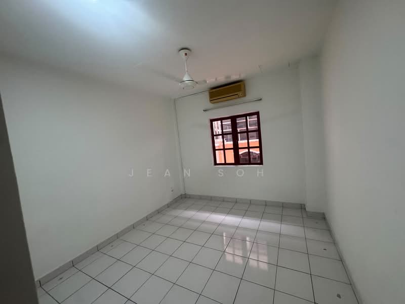 Semi-Detached House for Sale in Petaling Jaya (Selangor) - Jean Soh - PropertyGuru.com.my