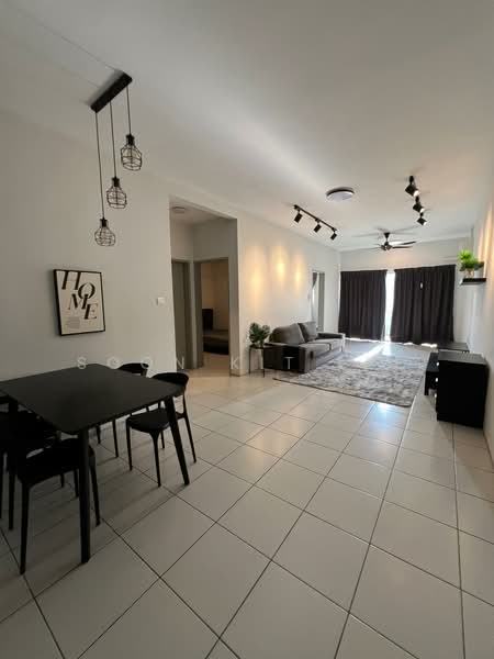 Servis Apartment untuk Disewa di Sunway Avila Residences - Soon Kit Lee - Living Room - PropertyGuru.com.my