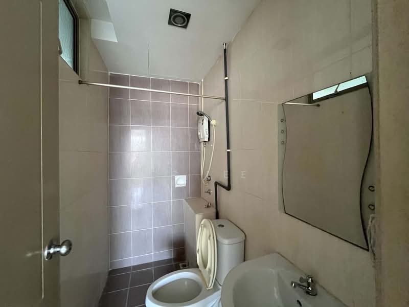 Service Residence for Sale at Birch Plaza - CC Lee - Bathroom - PropertyGuru.com.my