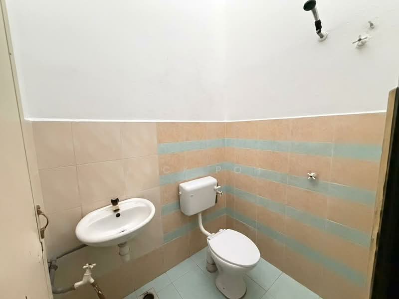 1-storey Terraced House for Sale in Chemor (Perak) - Jack Poh - Bathroom - PropertyGuru.com.my