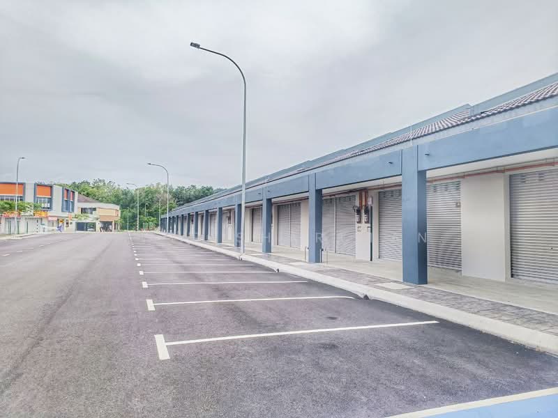 Shop / Office for Rent in Alam Suria (Puncak Alam) - Awie Shariman - Exterior - PropertyGuru.com.my