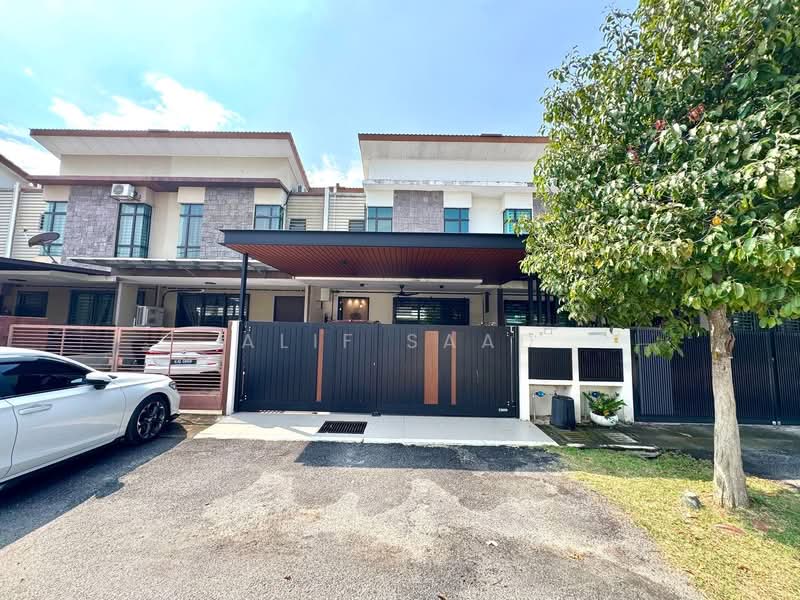 Rumah Teres 2 Tingkat untuk Dijual di Taman Saujana KLIA (Sepang) - Alif Saad - PropertyGuru.com.my