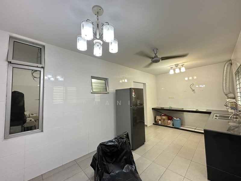 2-storey Terraced House for Sale in Bandar Parklands (Klang) - Stephanie Yap - Kitchen - PropertyGuru.com.my