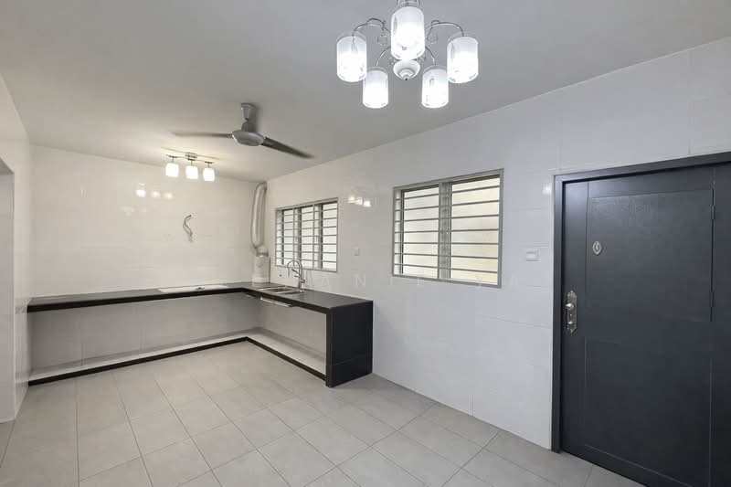 2-storey Terraced House for Sale in Bandar Parklands (Klang) - Stephanie Yap - Kitchen - PropertyGuru.com.my