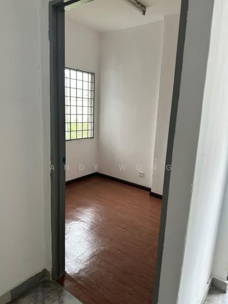 Pangsapuri untuk Disewa di Teratai Mewah Apartment Block 4 & 6 - Andy Wong - Interior - PropertyGuru.com.my