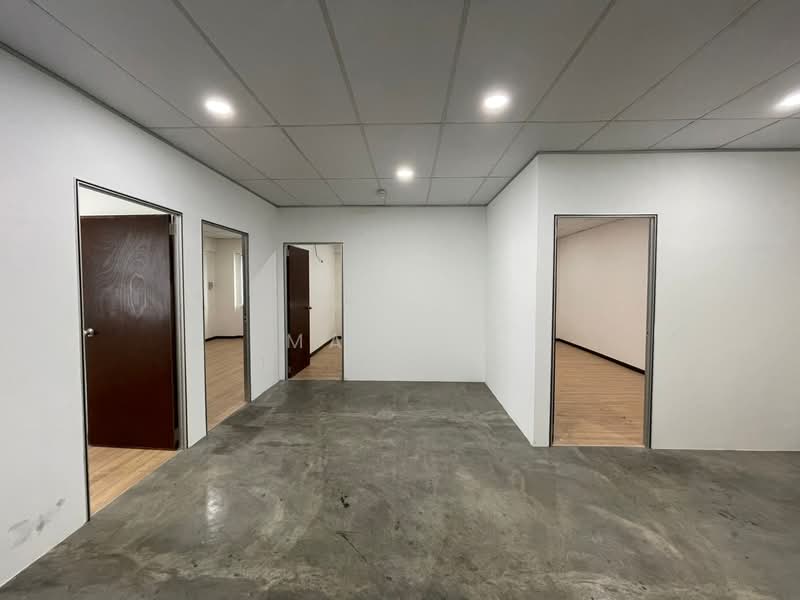Warehouse for Rent in Batu Kawan (Penang) - Max Ng - Interior - PropertyGuru.com.my