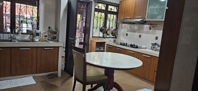 Semi-Detached House for Sale in Taman Yarl (Jalan Klang Lama (Old Klang Road)) - YK Lee - PropertyGuru.com.my