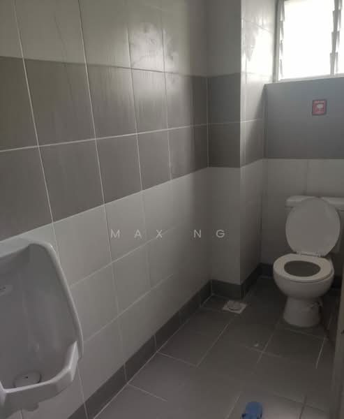Shop for Sale in Tanjung Tokong (Penang) - Max Ng - Bathroom - PropertyGuru.com.my