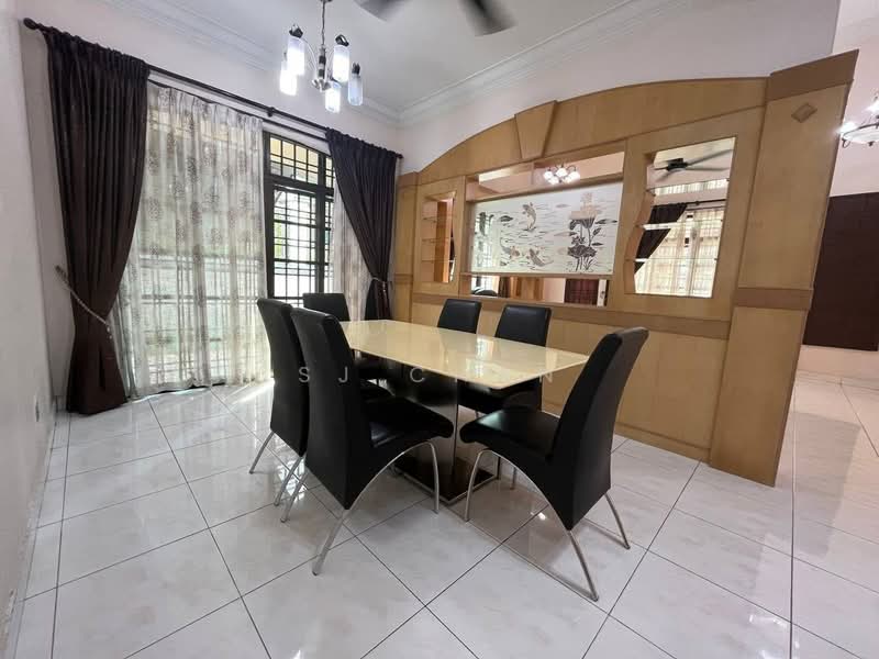 Semi-Detached House for Rent in Taman Pelangi Indah (Ulu Tiram) - SJ CHAN - Dining Room - PropertyGuru.com.my