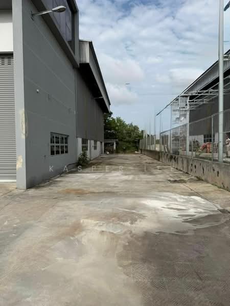 Kilang untuk Disewa di Taman Desa Cemerlang (Ulu Tiram) - Kasper Lee - Exterior - PropertyGuru.com.my