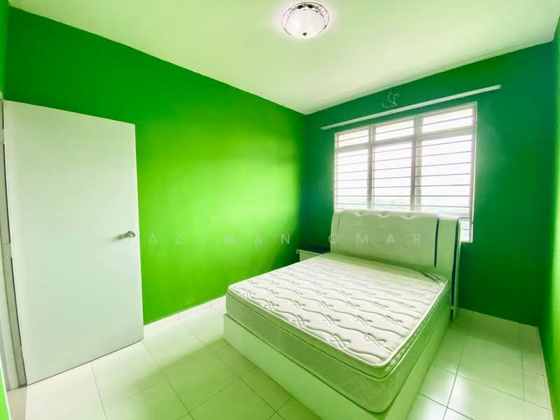 Pangsapuri untuk Dijual di Mutiara Anggerik - Hazeman Omar - Bedroom - PropertyGuru.com.my
