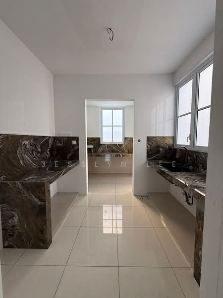 Semi-Detached House for Sale in Eco Majestic (Semenyih) - Jesslyn Lee - Kitchen - PropertyGuru.com.my