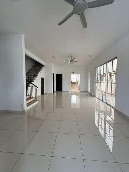 Semi-Detached House for Sale in Eco Majestic (Semenyih) - Jesslyn Lee - Living Room - PropertyGuru.com.my