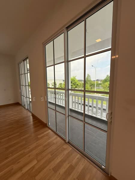 Semi-Detached House for Sale in Eco Majestic (Semenyih) - Jesslyn Lee - Balcony - PropertyGuru.com.my