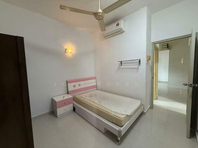 Kondominium untuk Disewa di Gurney Park Condominium - Joey Cheah - Bedroom - PropertyGuru.com.my