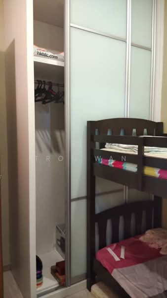 Semi-Detached House for Rent in Seri Kembangan (Selangor) - Tron Wan - Bedroom - PropertyGuru.com.my