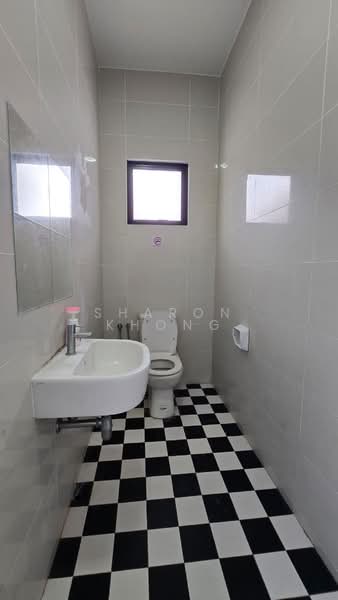 Shop for Rent in Eco Majestic (Semenyih) - Sharon Khong - Bathroom - PropertyGuru.com.my