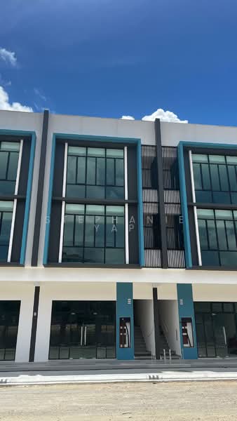 Shop / Office for Rent in Bandar Baru Permas Jaya (Permas Jaya) - Stephanie Yap - Exterior - PropertyGuru.com.my