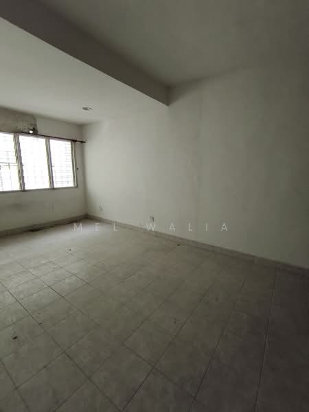 Rumah Teres 3 Tingkat untuk Dijual di Taman TAR (Tun Abdul Razak) (Ampang) - Mel Walia - PropertyGuru.com.my
