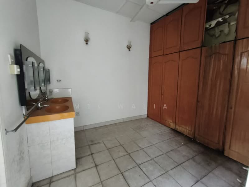 Rumah Teres 3 Tingkat untuk Dijual di Taman TAR (Tun Abdul Razak) (Ampang) - Mel Walia - PropertyGuru.com.my