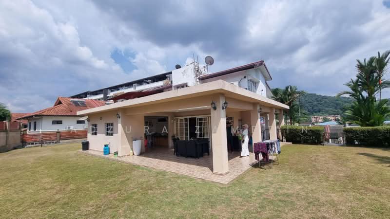 Rumah Banglo untuk Dijual di Beverly Heights (Ampang) - Adzura Zamedin - Exterior - PropertyGuru.com.my