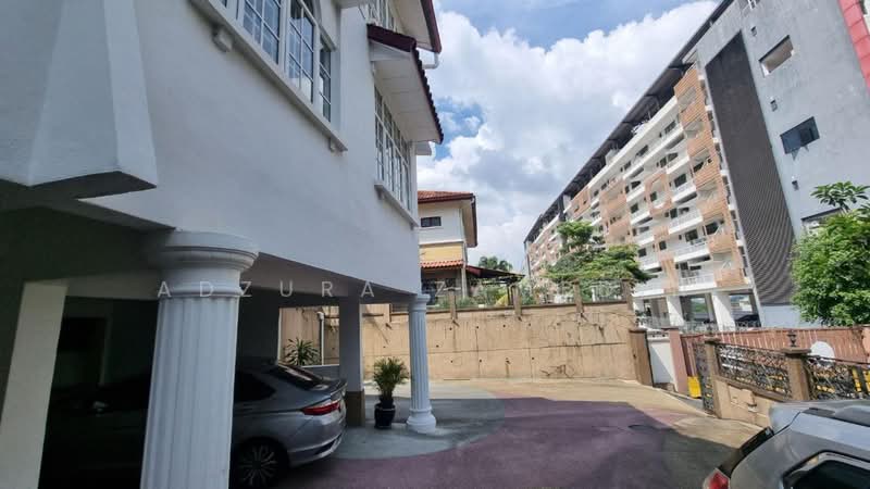 Rumah Banglo untuk Dijual di Beverly Heights (Ampang) - Adzura Zamedin - Exterior - PropertyGuru.com.my