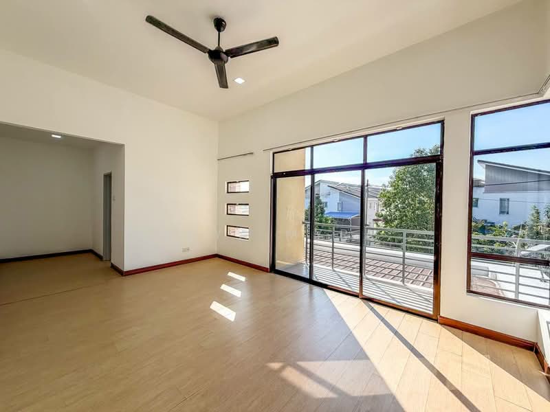Semi-Detached House for Sale in Bandar Tasik Kesuma (Beranang) - Maya Myra - Living Room - PropertyGuru.com.my