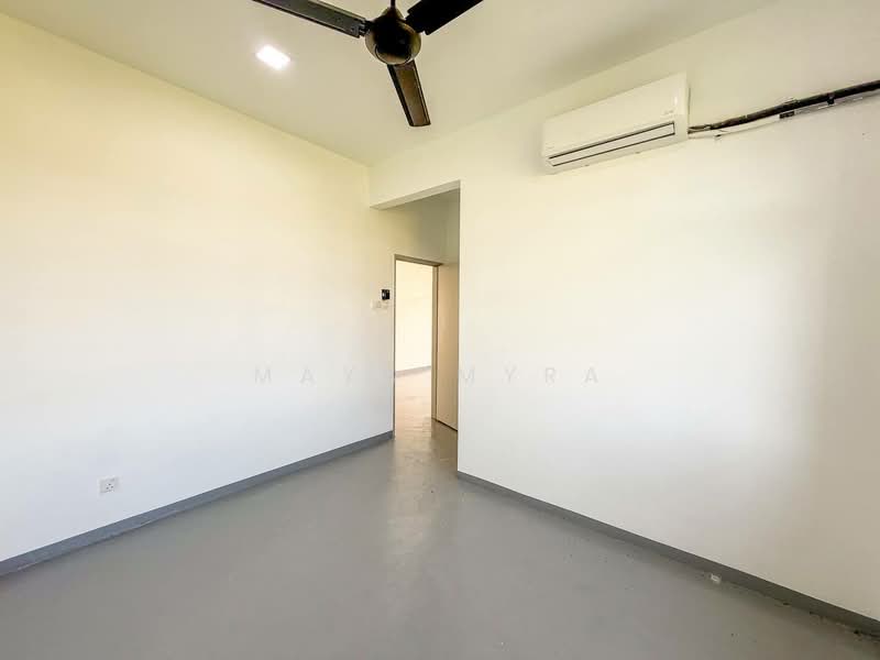 Semi-Detached House for Sale in Bandar Tasik Kesuma (Beranang) - Maya Myra - Interior - PropertyGuru.com.my