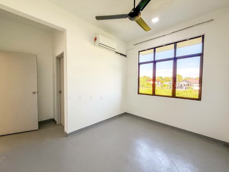 Semi-Detached House for Sale in Bandar Tasik Kesuma (Beranang) - Maya Myra - Interior - PropertyGuru.com.my