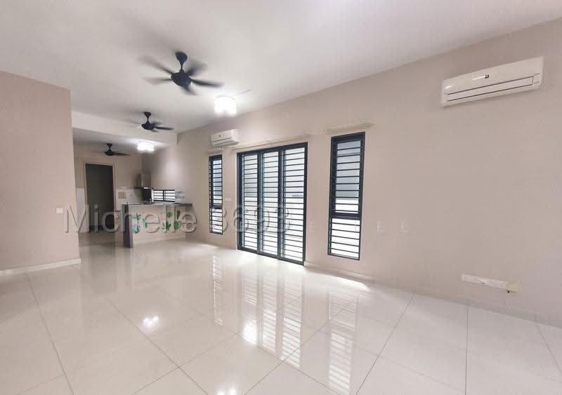 Semi-Detached House for Sale in Telok Panglima Garang (Selangor) - Michelle Lee - Living Room - PropertyGuru.com.my