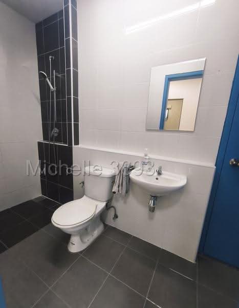 Semi-Detached House for Sale in Telok Panglima Garang (Selangor) - Michelle Lee - Bathroom - PropertyGuru.com.my