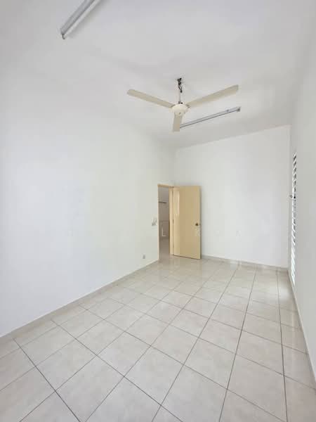 Rumah Teres 2 Tingkat untuk Dijual di Setia Indah 12 (Setia Alam) - Daniel Kok - Interior - PropertyGuru.com.my