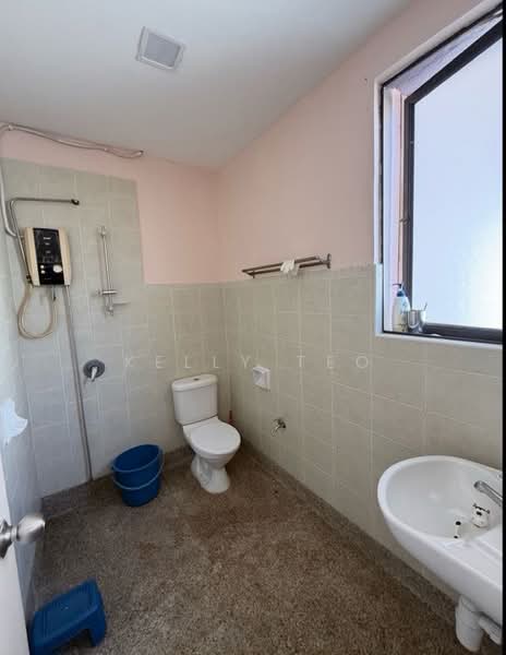 Rumah Berkembar untuk Dijual di Glenmarie Cove (Klang) - Kelly Teo - Bathroom - PropertyGuru.com.my