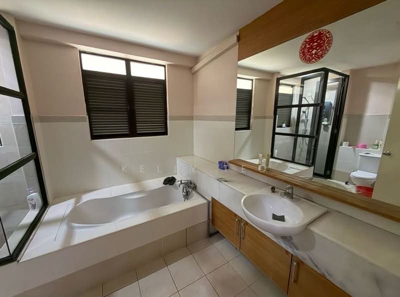 Rumah Berkembar untuk Dijual di Glenmarie Cove (Klang) - Kelly Teo - Bathroom - PropertyGuru.com.my