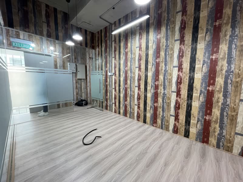 Pejabat untuk Disewa di Seksyen U1 (Glenmarie) - Sean Seng - Interior - PropertyGuru.com.my