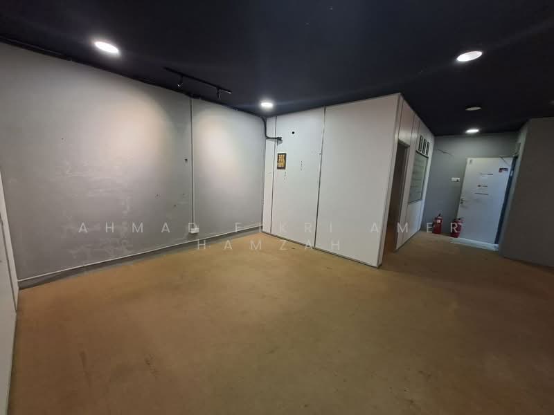 Office for Sale in Cyberjaya (Selangor) - Ahmad Fikri Amer Hamzah - Interior - PropertyGuru.com.my