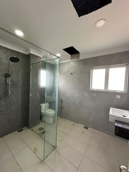 Bungalow for Rent in Cheras (Selangor) - Alex Wong - Bathroom - PropertyGuru.com.my