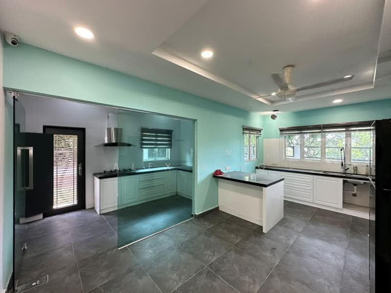 Bungalow for Rent in Cheras (Selangor) - Alex Wong - Kitchen - PropertyGuru.com.my