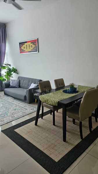Kondominium untuk Disewa di Lakeville Residence - Kenneth Wong - Living Room - PropertyGuru.com.my