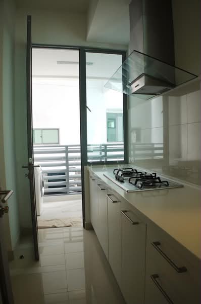 Condominium for Sale at Kiaramas Danai - Justin Chan - Kitchen - PropertyGuru.com.my