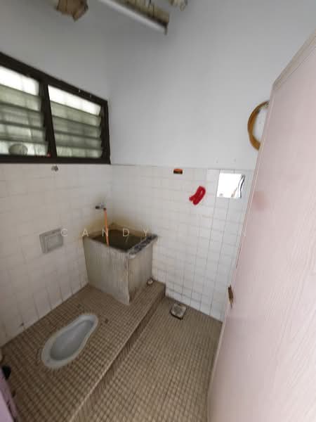 Terraced House for Sale in Alam Damai (Cheras) - Candy Soon - Bathroom - PropertyGuru.com.my