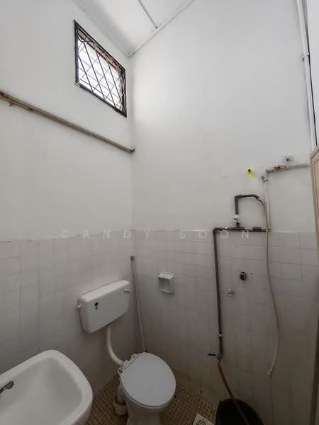Terraced House for Sale in Alam Damai (Cheras) - Candy Soon - Bathroom - PropertyGuru.com.my