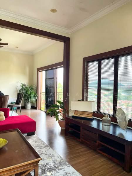Semi-Detached House for Sale in Taman Melawati (Ulu Kelang) - Hamdan Ghazali - Living Room - PropertyGuru.com.my