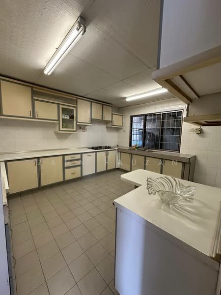Bungalow for Sale in Taman Desa (Kuala Lumpur) - Zann Fauzan - Kitchen - PropertyGuru.com.my