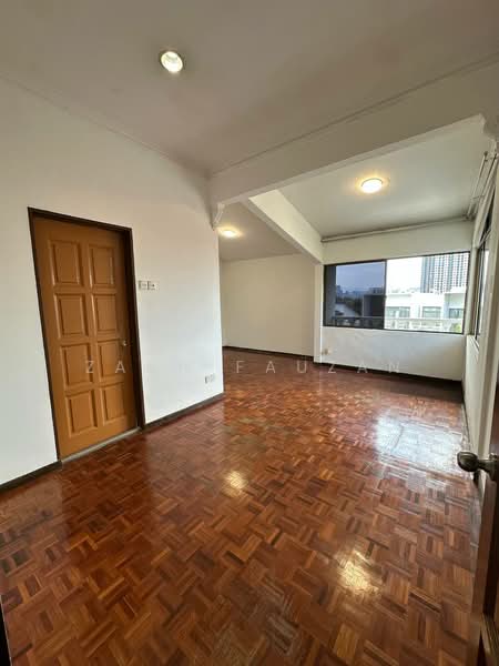 Bungalow for Sale in Taman Desa (Kuala Lumpur) - Zann Fauzan - Living Room - PropertyGuru.com.my