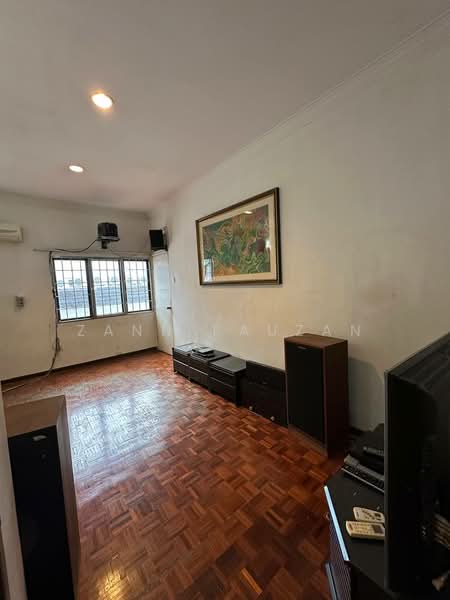 Bungalow for Sale in Taman Desa (Kuala Lumpur) - Zann Fauzan - Living Room - PropertyGuru.com.my